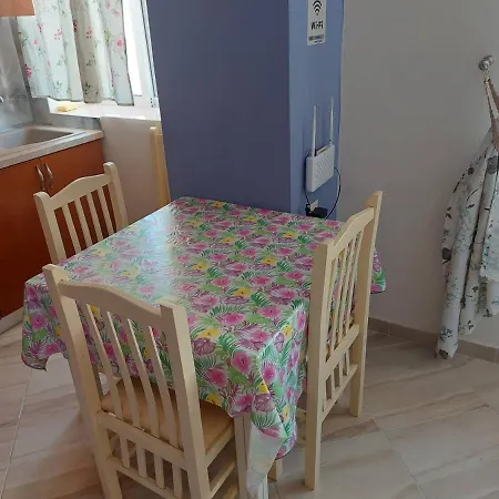 Leandro Apartment